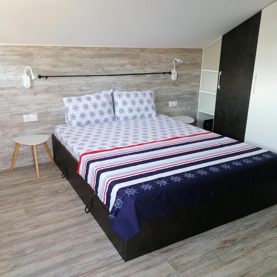 Apartments Dona Τσερνομόρετς Εξωτερικό φωτογραφία