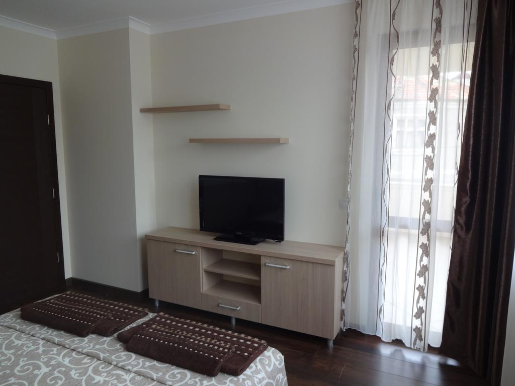 Apartments Dona Τσερνομόρετς Εξωτερικό φωτογραφία