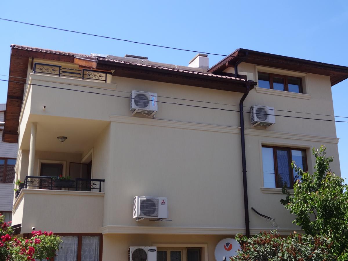 Apartments Dona Τσερνομόρετς Εξωτερικό φωτογραφία