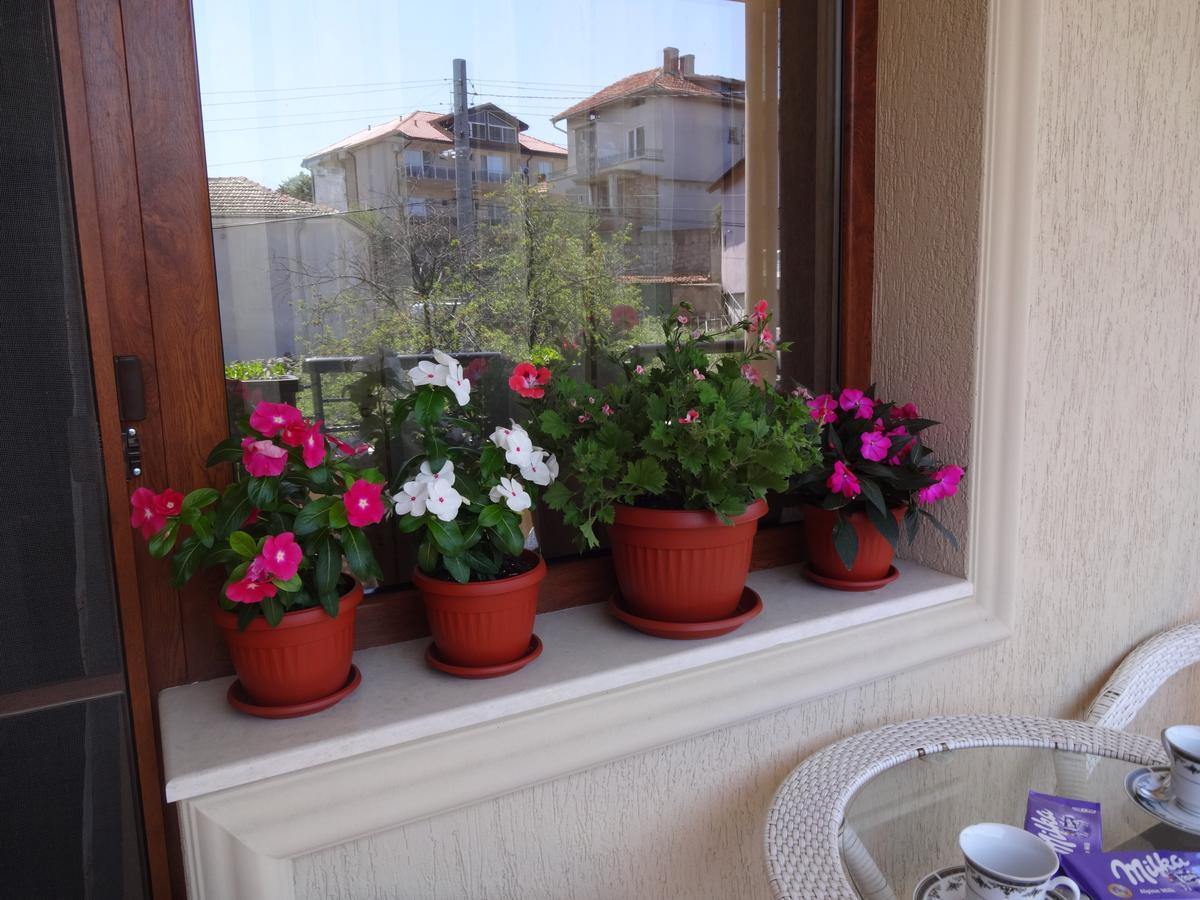 Apartments Dona Τσερνομόρετς Εξωτερικό φωτογραφία