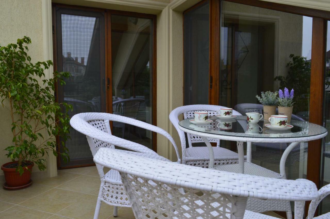 Apartments Dona Τσερνομόρετς Εξωτερικό φωτογραφία