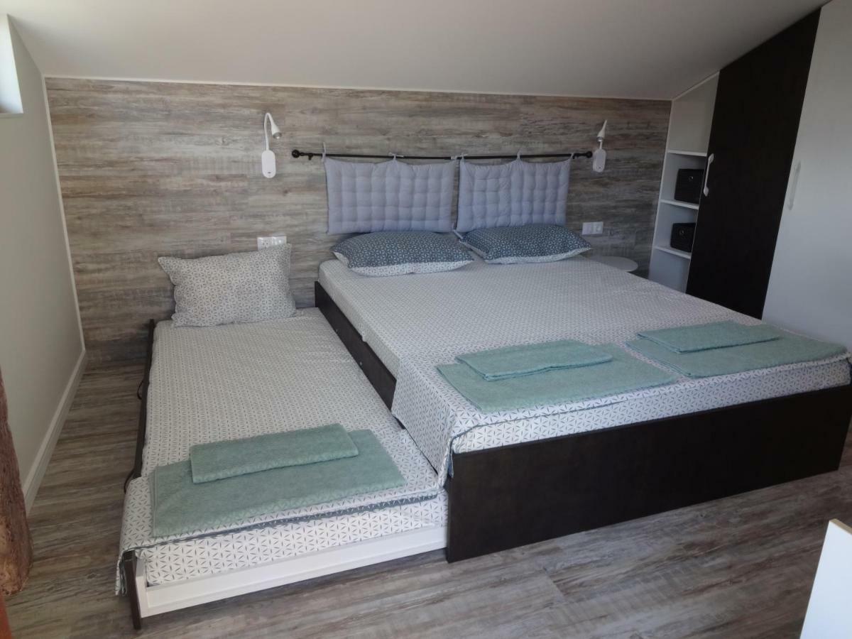 Apartments Dona Τσερνομόρετς Εξωτερικό φωτογραφία